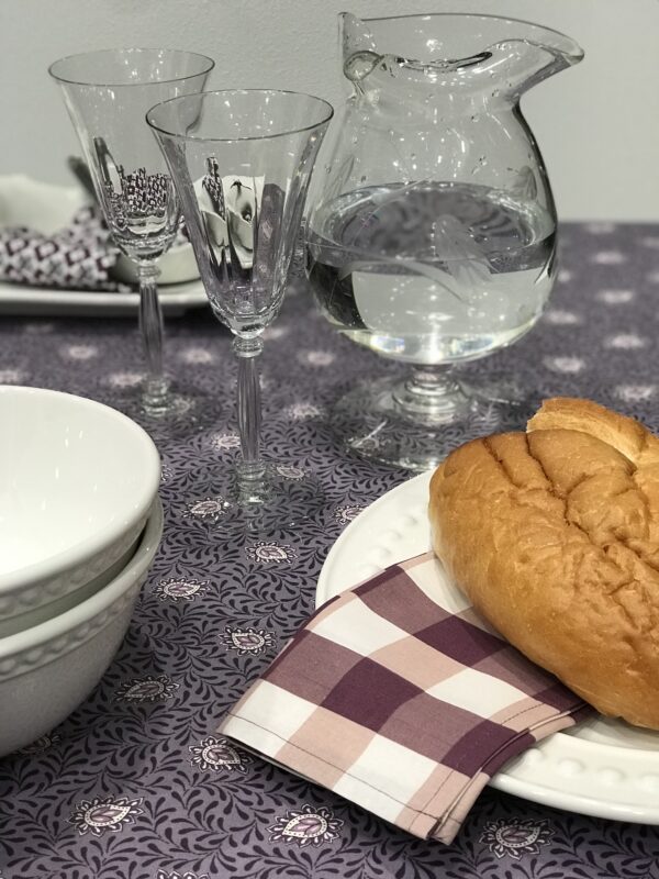 French Rouleau Violet Wipeable Cotton Coated Tablecloth