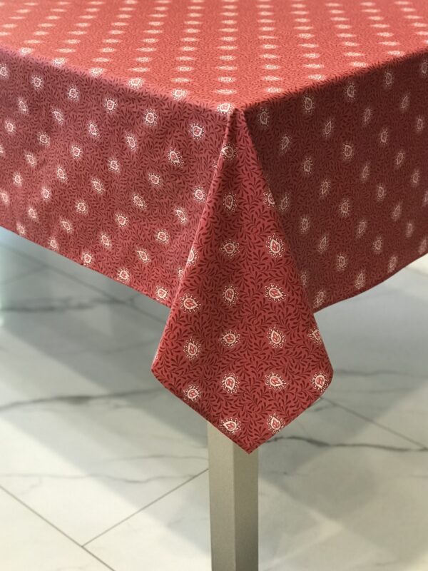 French Rouleau Rouge Wipeable Cotton Coated Tablecloth