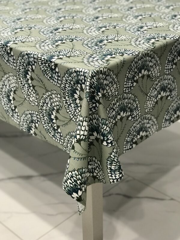 Maria's European LifeStyle • French Fleur Sauvages Vert• Wipeable Cotton Coated Tablecloth